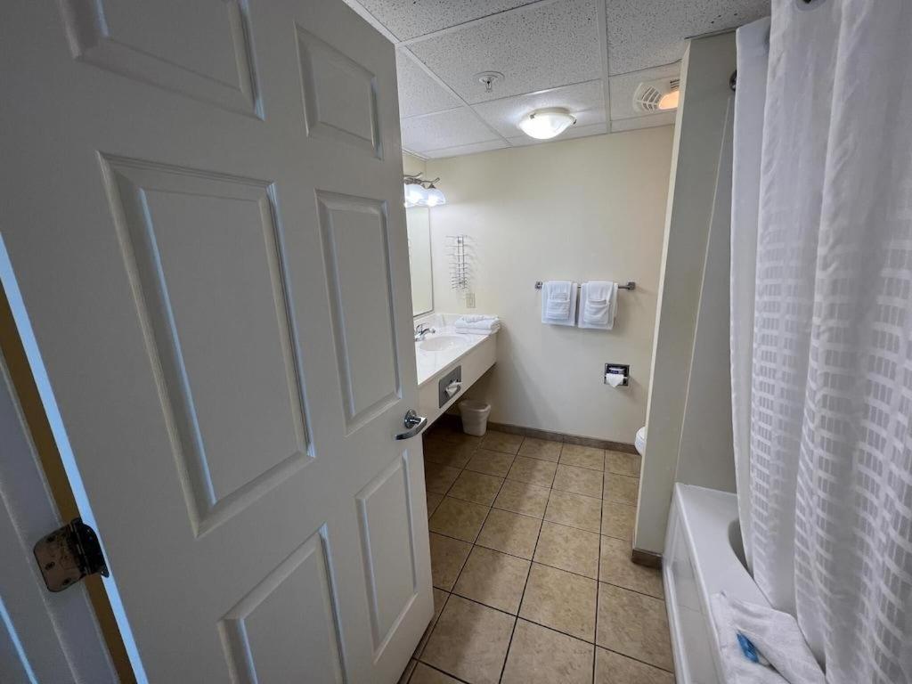 2501 S Ocean Blvd, 0831 - Ocean View Sleeps 8 Villa Myrtle Beach Exterior photo